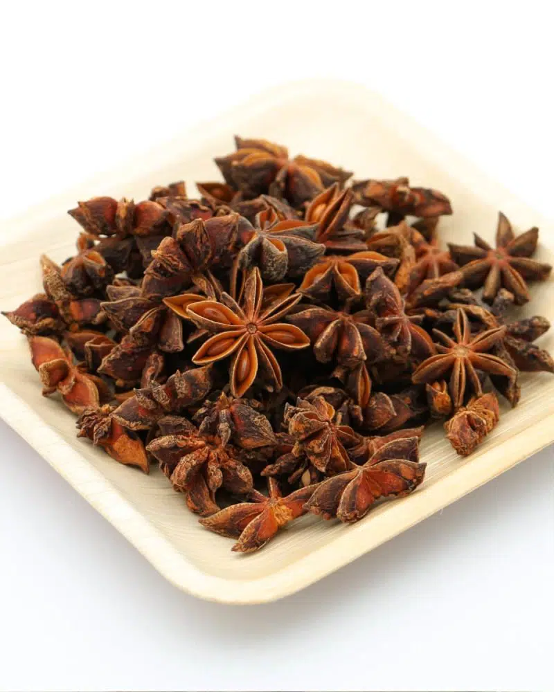 badiane anis etoile etal des epices