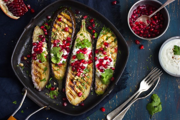 Aubergines grillées à la grenade et sumac