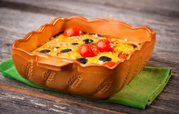 Clafoutis de tomate cerise et olive noire
