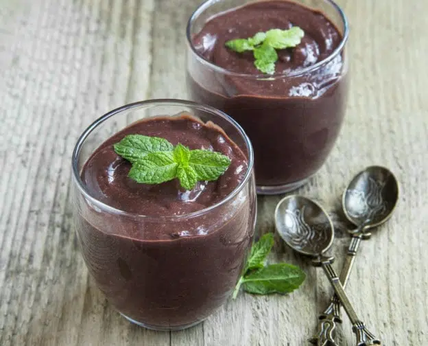 Mousse au chocolat noir poivre de Timut
