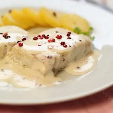 Filets de cabillaud aux baies roses