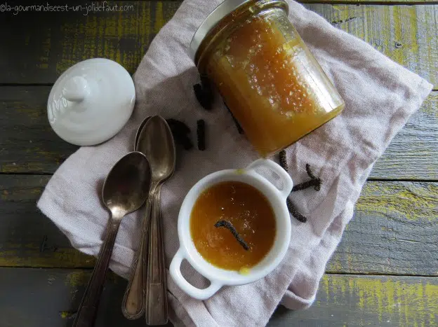 Confiture d'ananas au poivre long