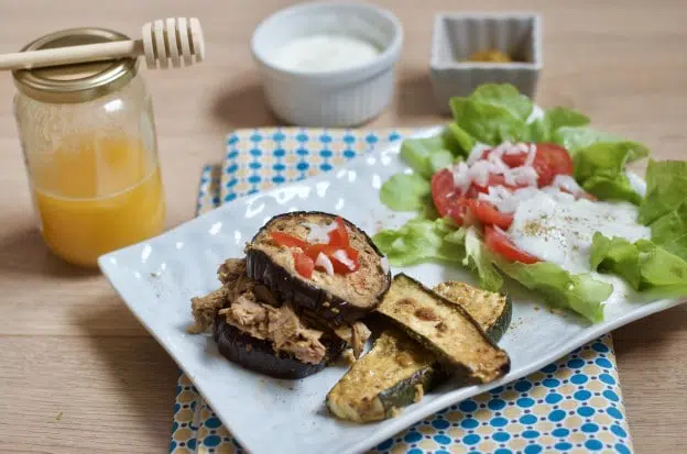 Burger d’aubergine à l’effiloché d’agneau façon kebab