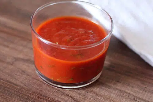 Velouté de tomate à l’estragon