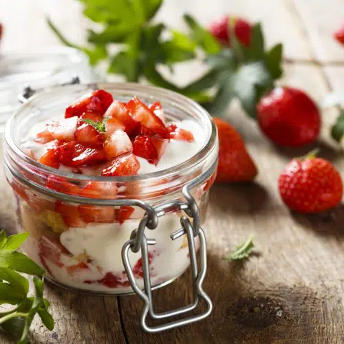 Tiramisu fraise basilic