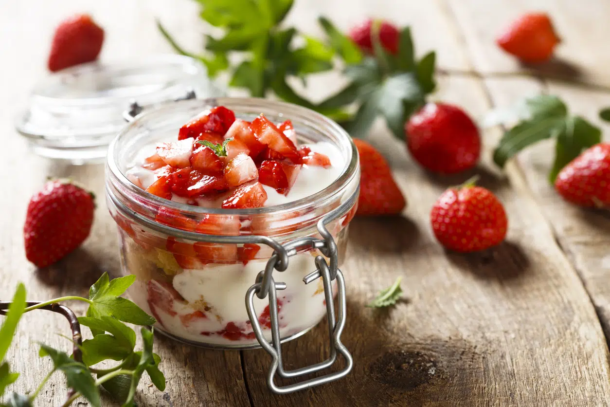 Tiramisu fraise basilic